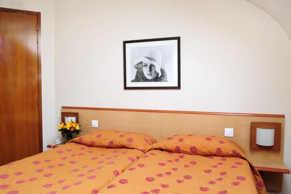 Hotel Hospitel Παρίσι Εξωτερικό φωτογραφία
